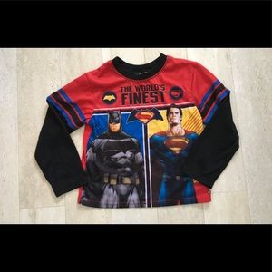 BATMAN & SUPERMAN BOY’S LONG SLEEVE SHIRT